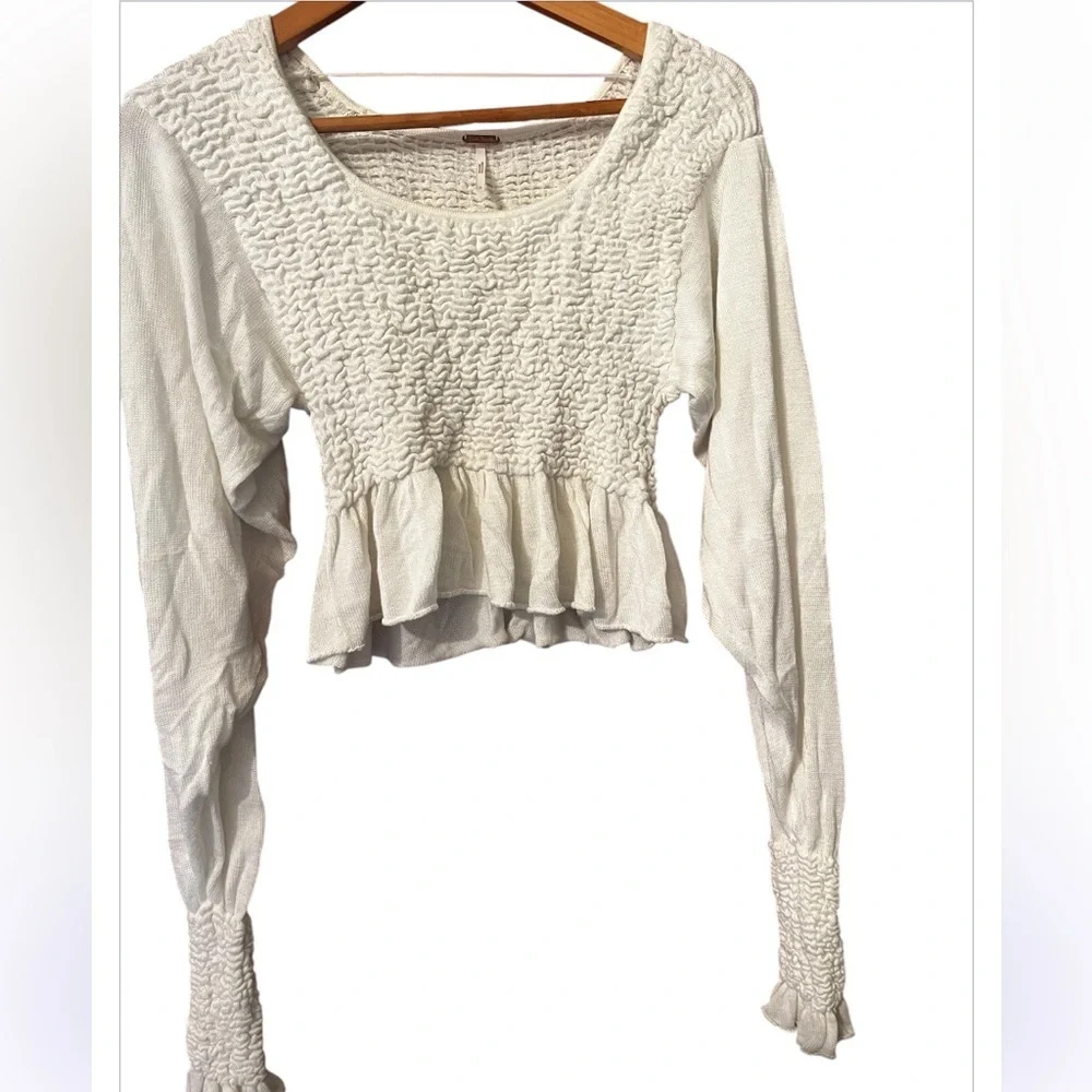Free People Free Spirit Pullover crinkled, textured fabric Sz S Women